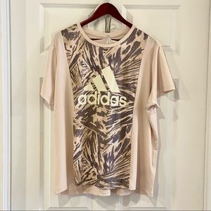 NWT Adidas Zoe Saldana Women’s Plus Size T-Shirt